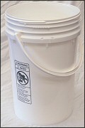 6 Gallon. 20 410 White Threaded Plastic Pail