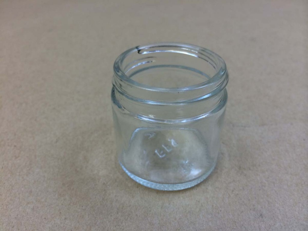  1 oz.   43 405 Flint/Clear  Straight Sided Round  Glass   Jar