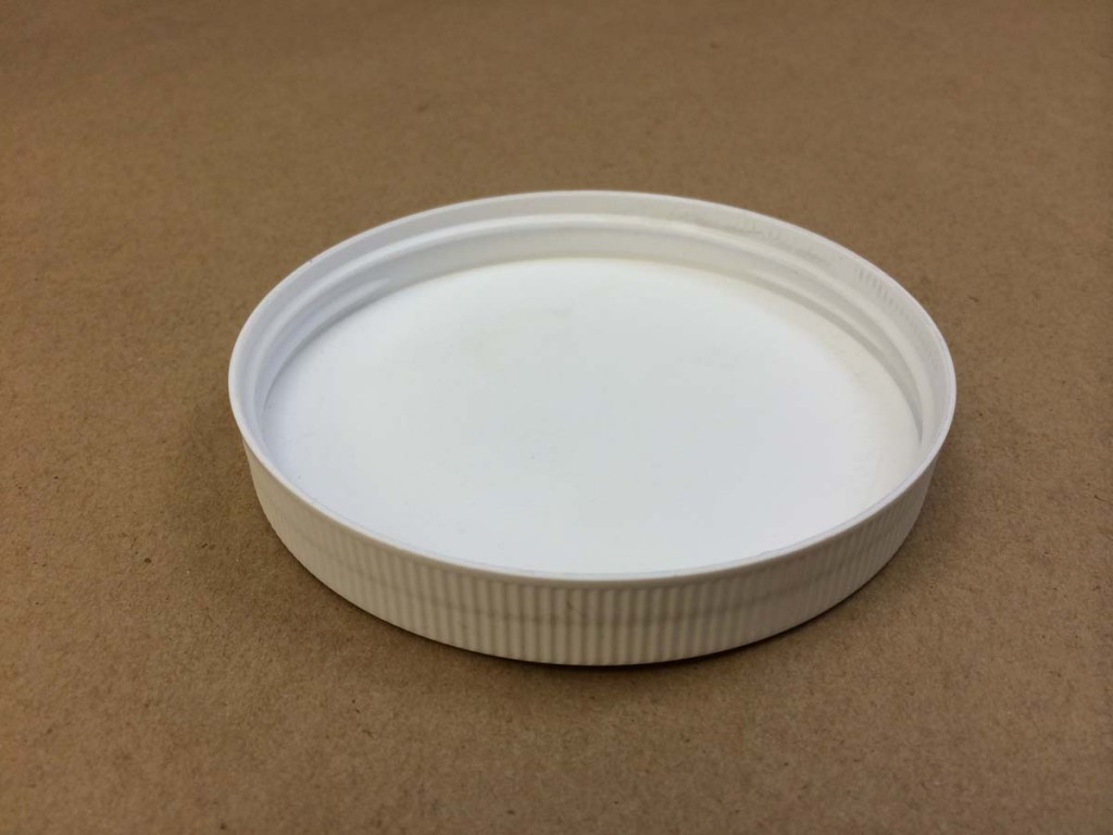     100 400 White  Ribbed Sides/Stipple Top  Plastic   Cap