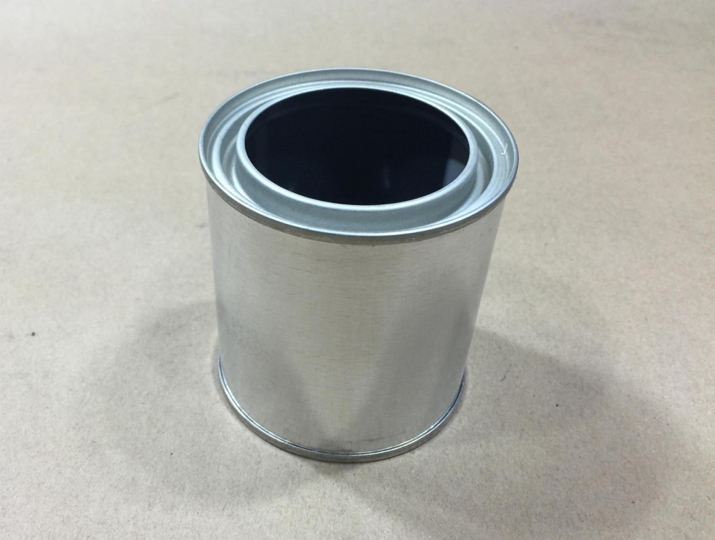  1/2 Pint   Open Head Silver  Paint  Tin   Can With Plug