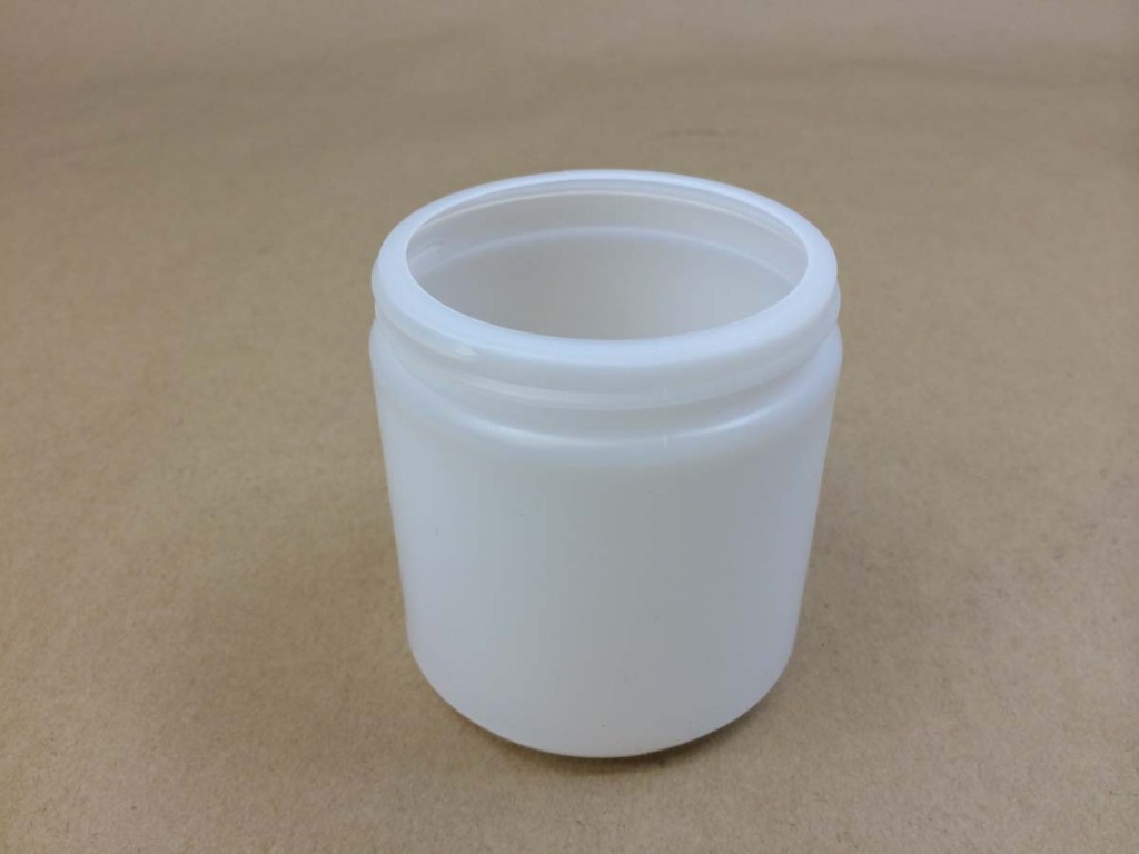  8 oz.   70400 Natural  Wide Mouth Round  Plastic   Jar