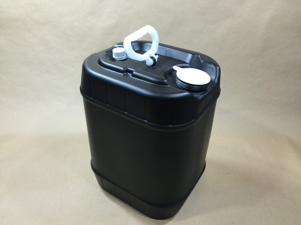  5 Gallon   70mm and 28mm Vent Caps Black  Black Closed Top Rectangular  Plastic   Drum