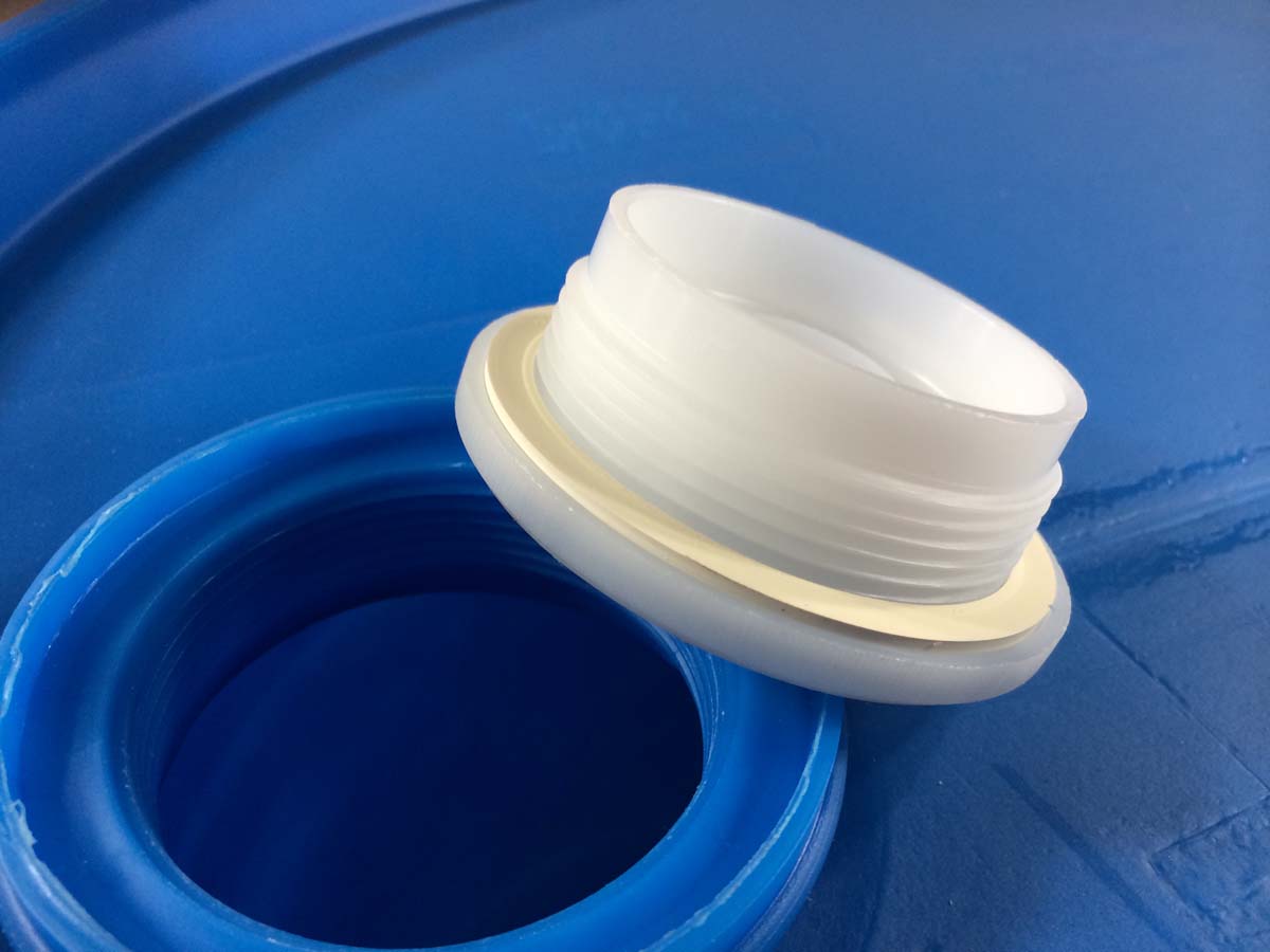 30 gallon plastic drum, tight head drum, nps plug, drum bung