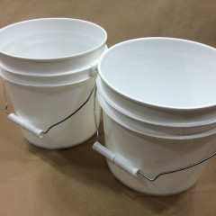 Plastic Buckets for Tropical Ice or Slushie Mixes