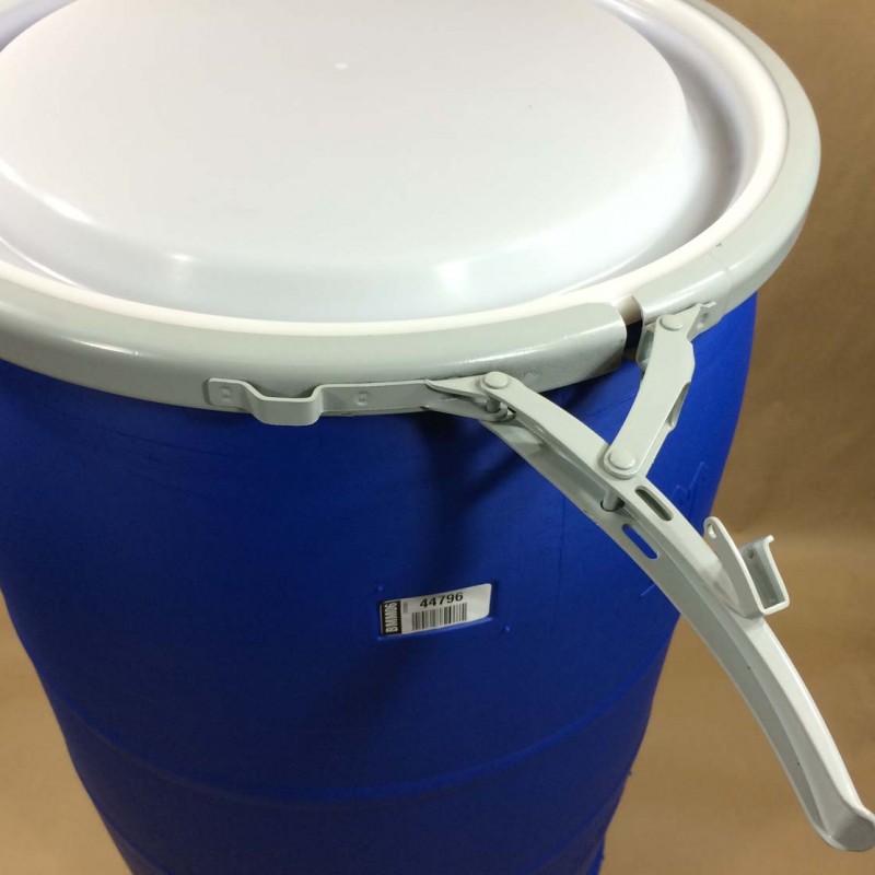 Plastic Barrels and Drums for Sand, Salt and Ice Melt Yankee